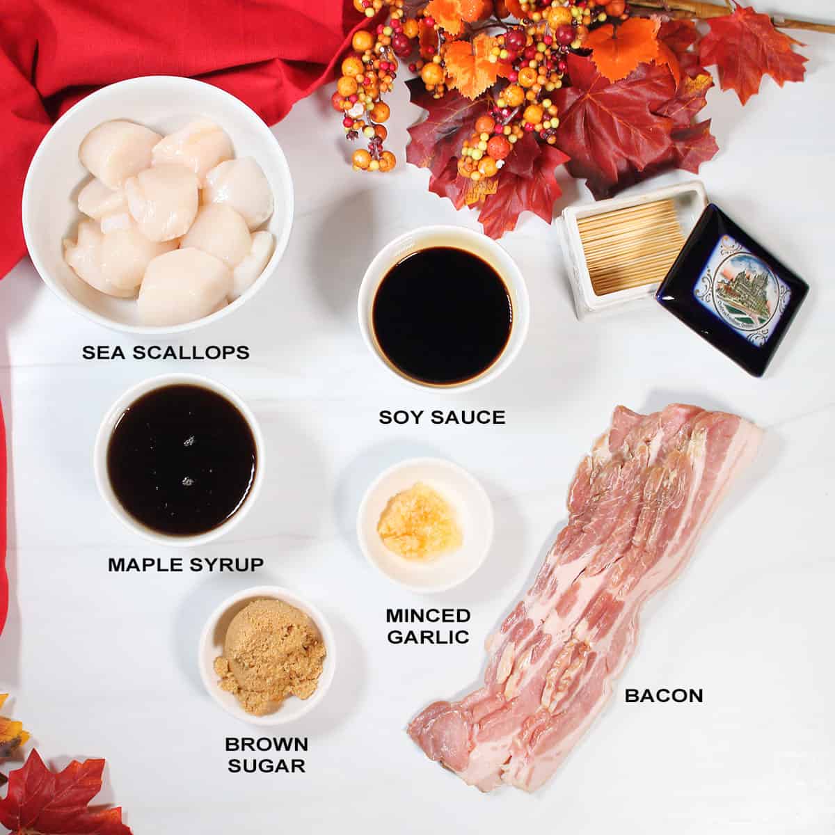 Ingredients for bacon wrapped scallops in air fryer.