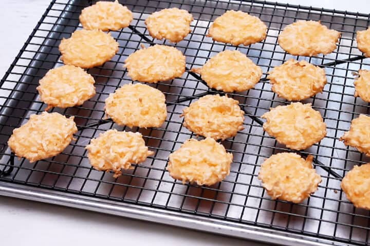 Baked cookies on wire rack cooling.