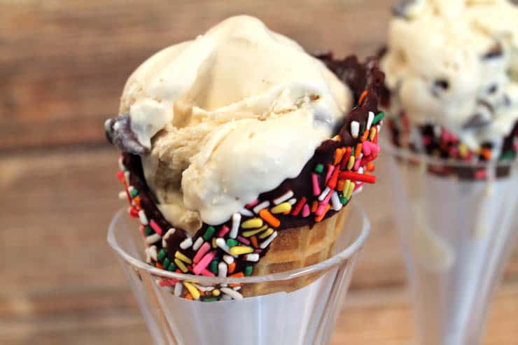 White Godiva Chocolate Ice Cream closeup | 2CookinMamas