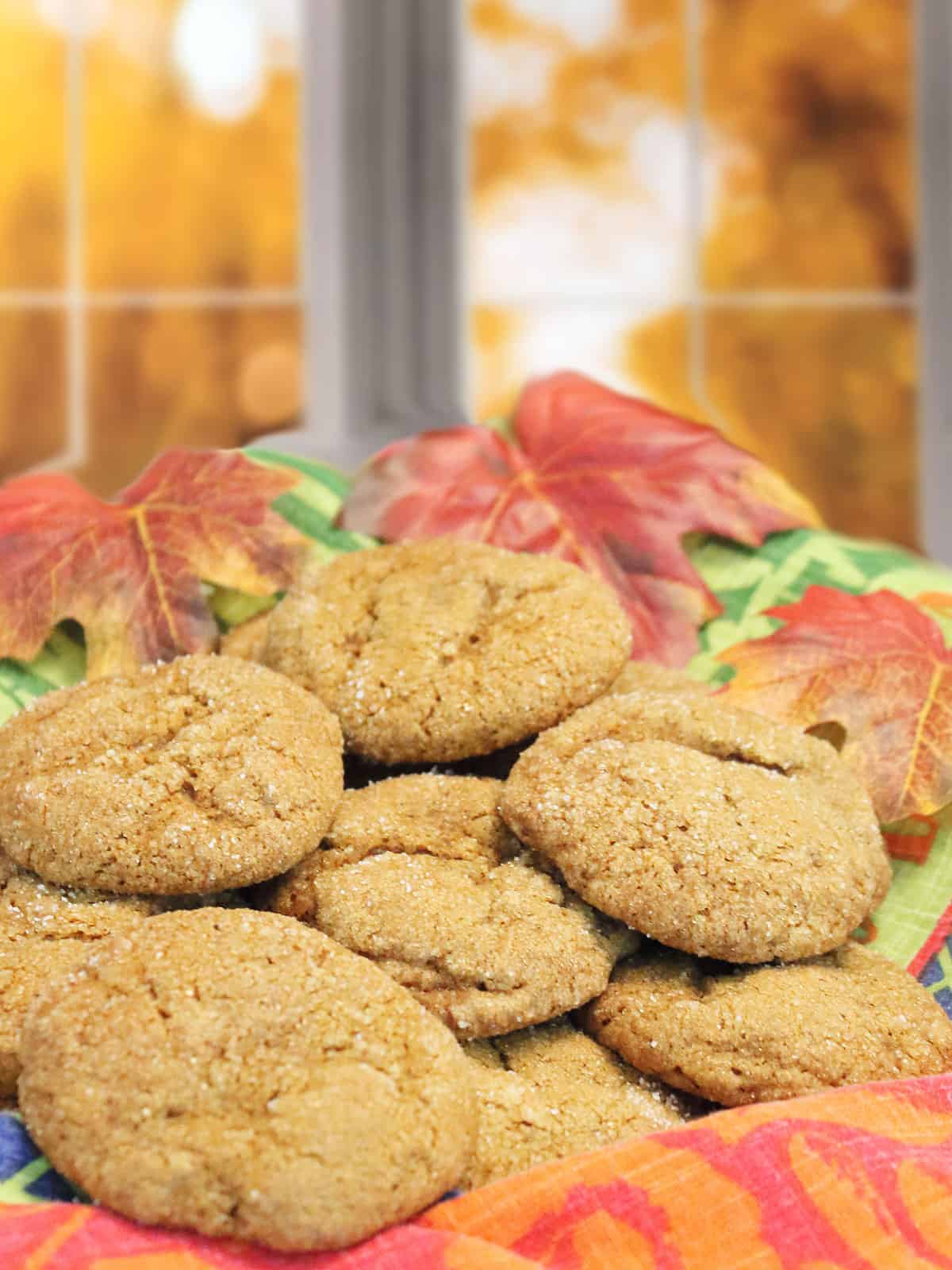 Pumpkin spice cookies in basket.