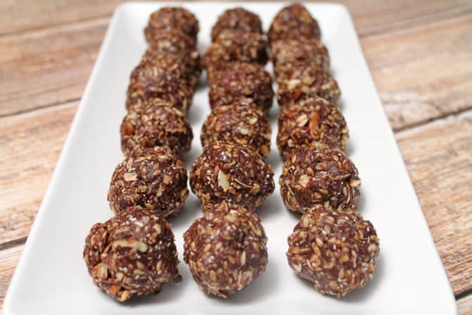 Chocolate Peanut Butter Energy Bites 670 | 2 Cookin Mamas