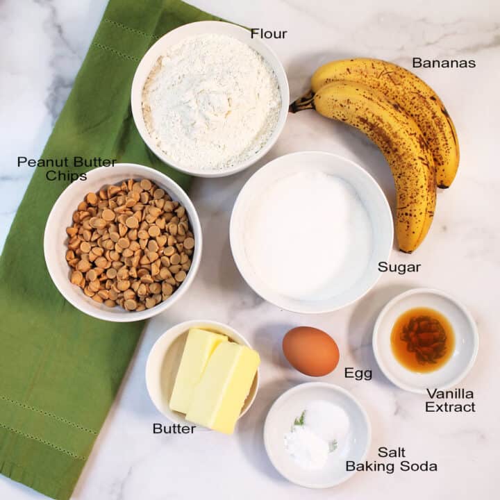 Ingredients for banana cookies.