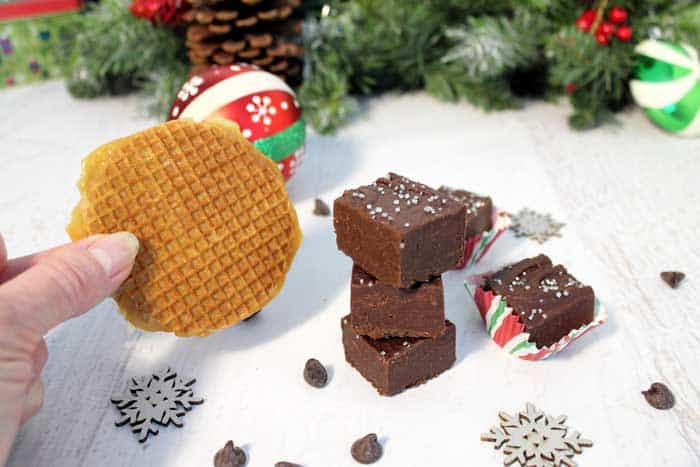 Stroopwafel Chocolate Fudge with cookie | 2 Cookin Mamas