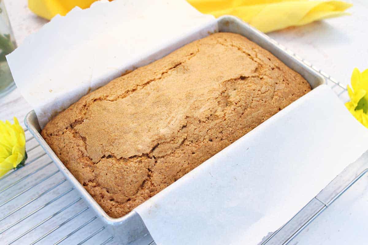 Baked pound cake.