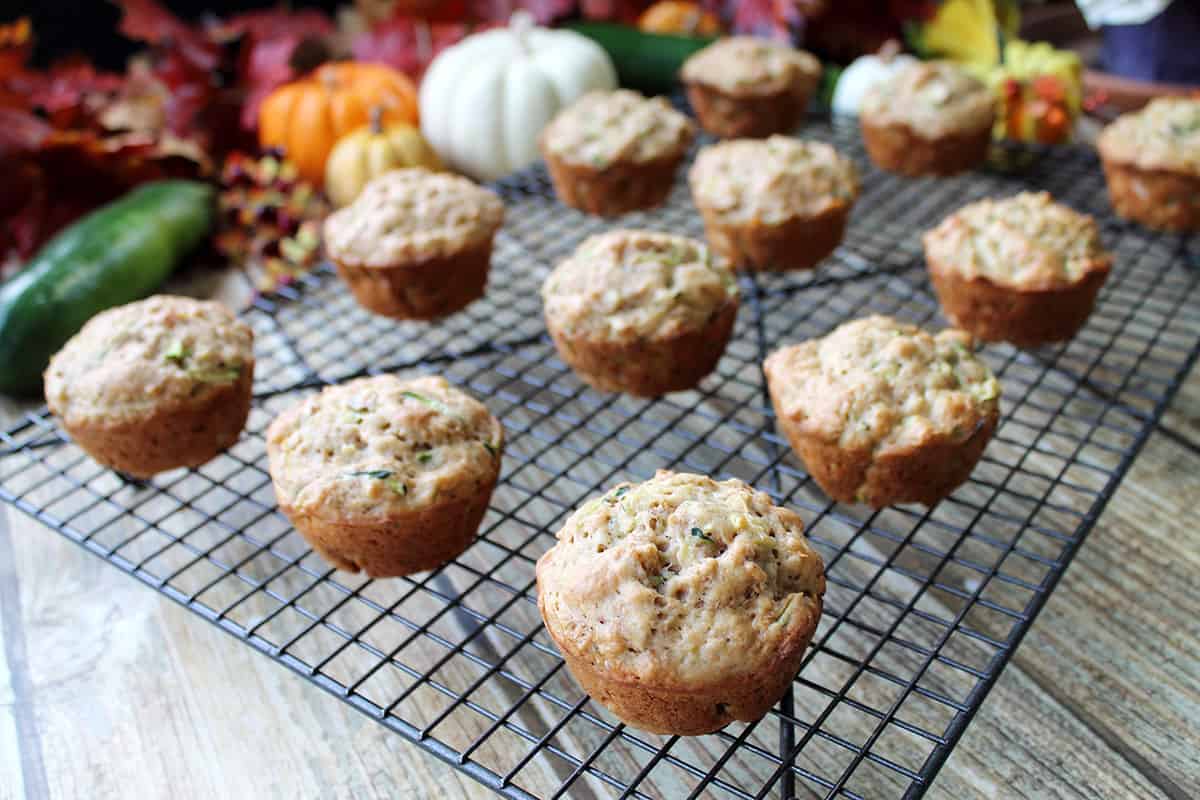 Muffins on wire rack.