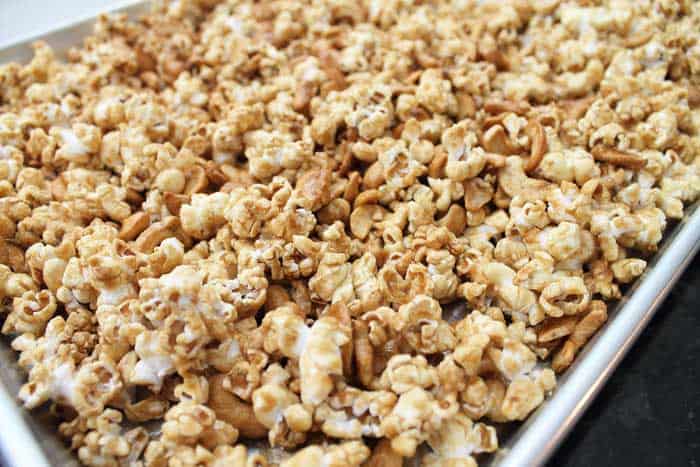 Caramel Cashew Popcorn baked closeup