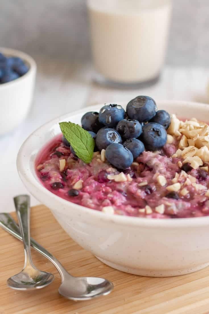 Image for Blueberry Almond Oatmeal (vegan, high-protein)
