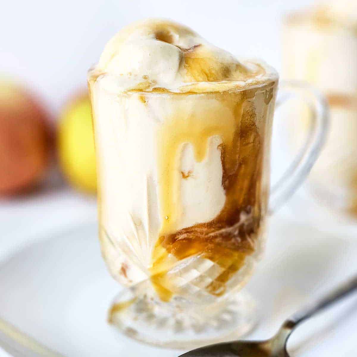 Closeup of apple cider float.