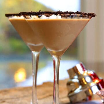 Two chocolate martinis with chocolate rim.