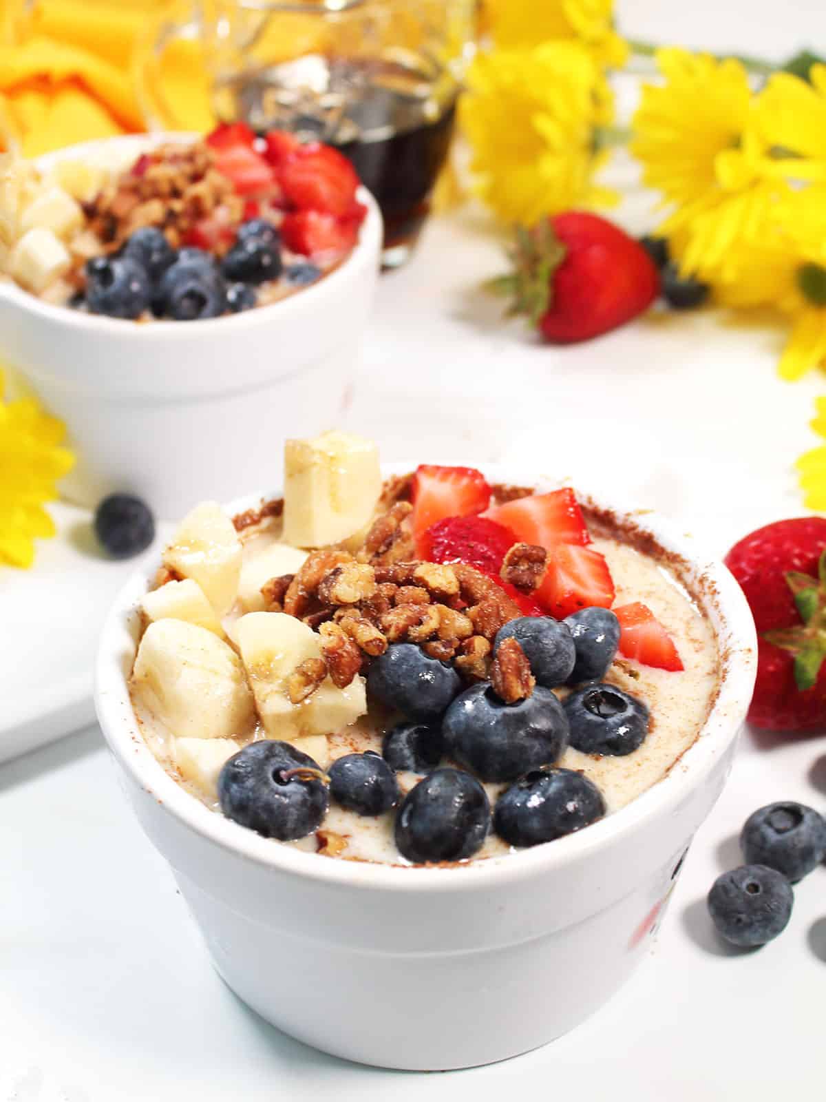 French Toast Overnight Oats with fruit on top.